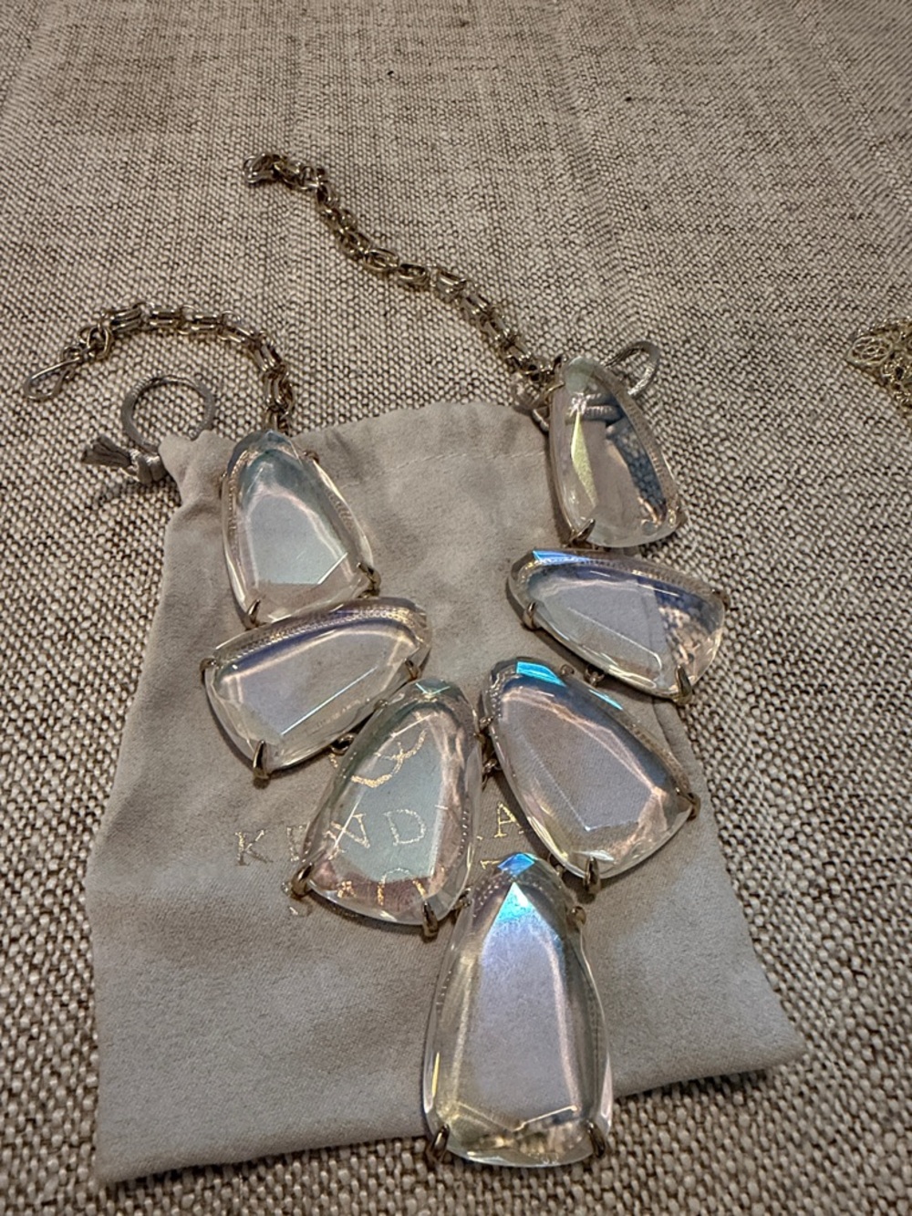 Kendra Scott Harlow Necklace - Clear Iridescent
